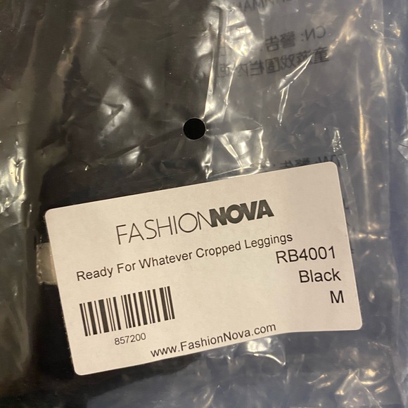 Fashion nova ready for whatever cropped leggings - Picture 8 of 8